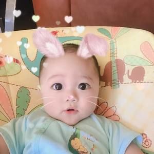 Meet your Posher, Hien